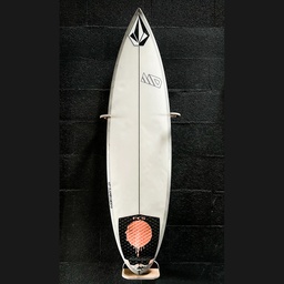 MD Surfboards 5'11 gris ( Tom bossé )
